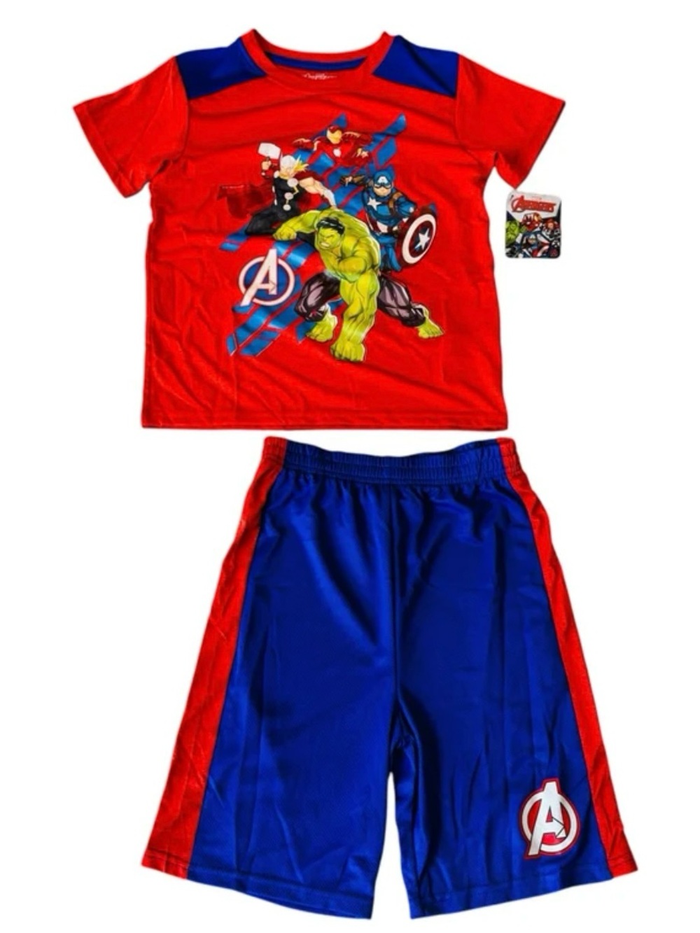 Marvel Averagers Boys Size 7 outfit 2 Piece Set Tee Shirt + Shorts